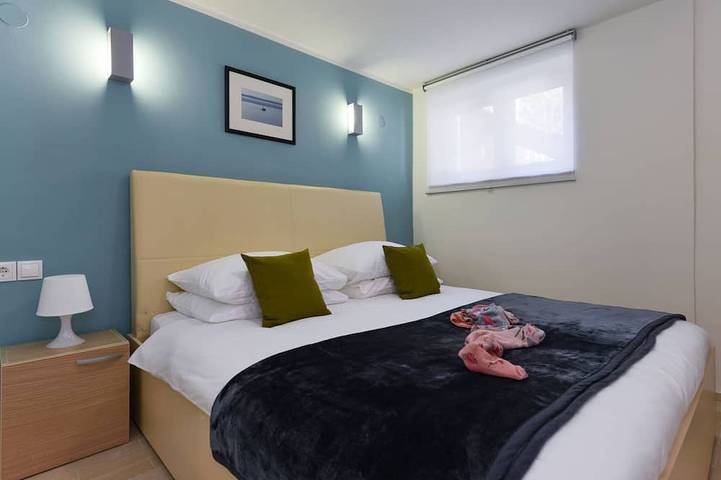 Appartement entier, Appartement Mare avec de belles vues sur la mer in Novalja, Pag