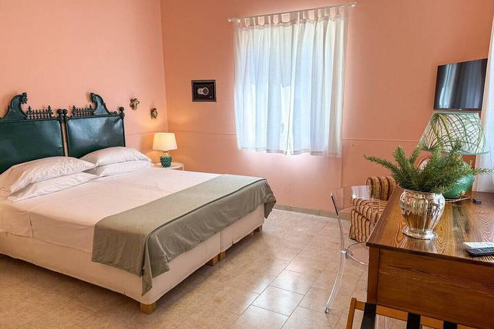 Gîte pour 5 personnes, avec jardin, animaux acceptés à Mazzarino - 2