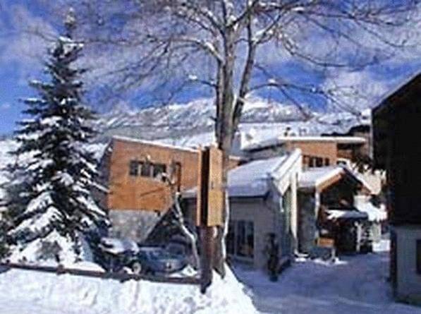 Standard Double Room in Vars (station de ski), Vars