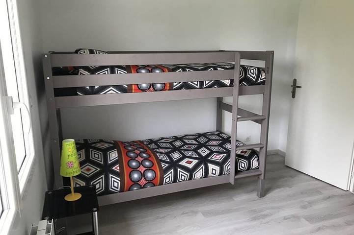 Location de vacances pour 6 personnes, avec jardin et terrasse dans Sainte-Marie-du-Lac-Nuisement - 3