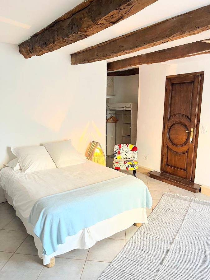 Chambre d’hôte pour 2 personnes, avec Terrasse et Jacuzzi ainsi que Jardin et Piscine dans le Lot - 4