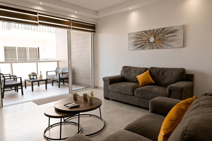 Ganze Wohnung, Comfort & Modern Sea-View 3 bdr Apart in St. Paul's Bay, Insel Malta