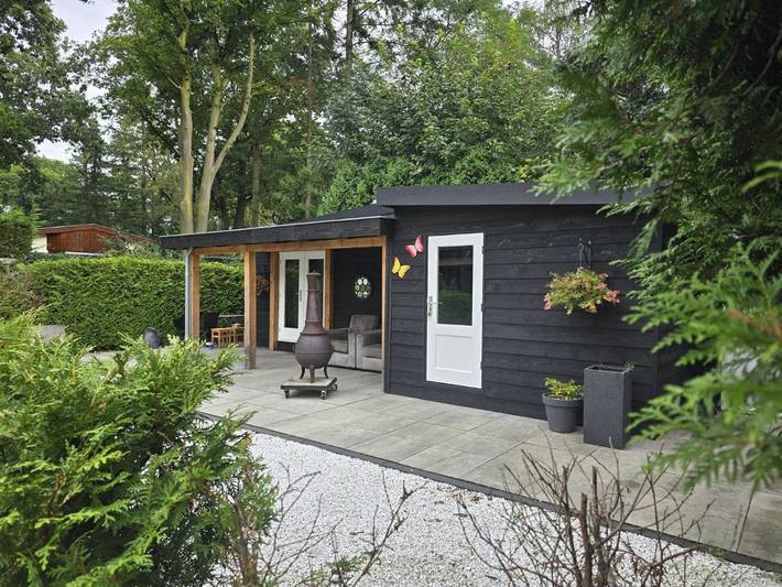 Camping voor 4 personen, met Terras en Zwembad in Barneveld Gemeente