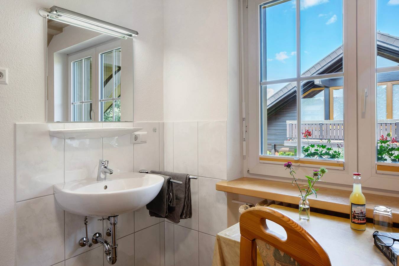Zimmer 'Amsel' mit Bergblick, privater Terrasse und Wi-Fi in St. Märgen, Südschwarzwald