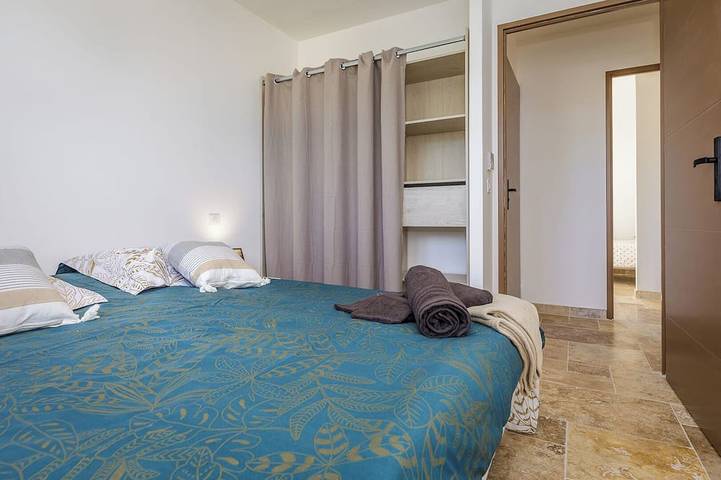 Location de vacances pour 6 personnes, avec terrasse et jardin à La Bachellerie - 2