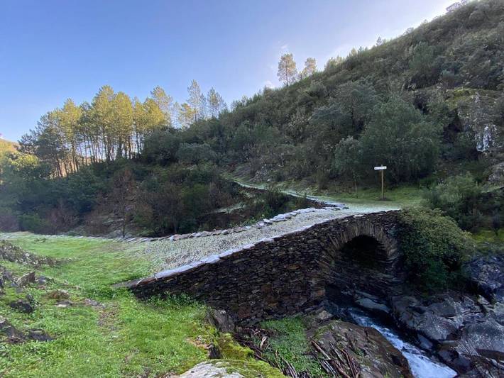 Casa rural para 2 personas, con jardín, Se admiten mascotas en Provincia de Cáceres - 2