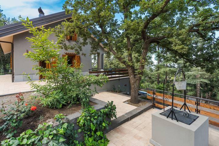 Ferienhaus für 6 Personen, mit Terrasse und Garten
