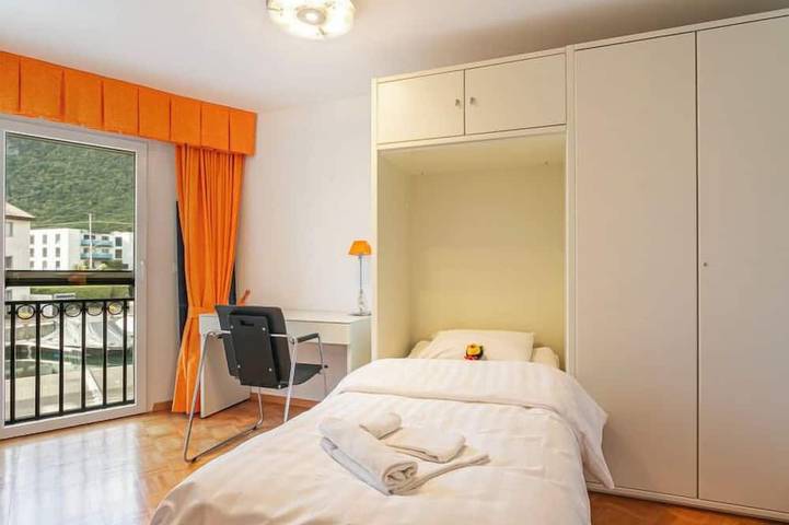 Gîte pour 8 personnes, avec balcon à Port-Valais - 2
