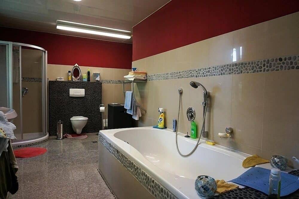 Ganze Wohnung, Ferienwohnung/App. für 2 Gäste mit 100m² in Lalendorf in Krakow am See, Mecklenburgische Seenplatte
