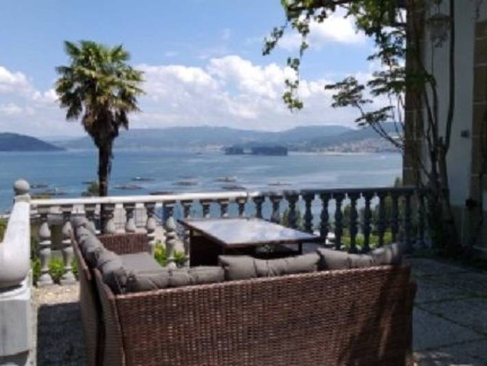 Chalet para 12 personas, con piscina además de jardín y terraza, Se admiten mascotas en Comarca de Vigo - 3