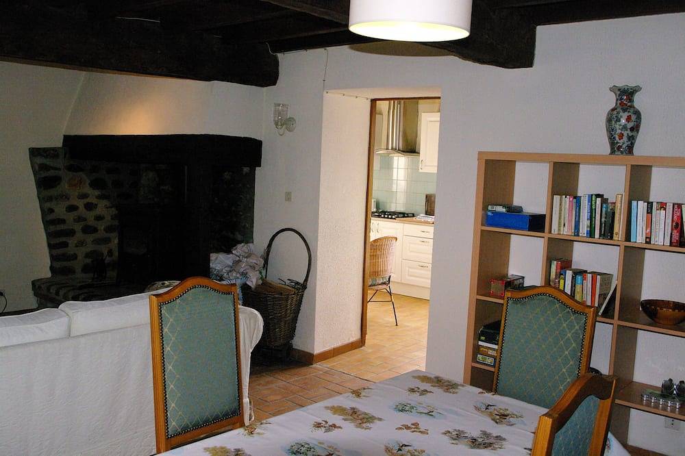 Gîte chaleureux et confortable dans un endroit calme à proximité des commodités. in Jû-Belloc, Gers