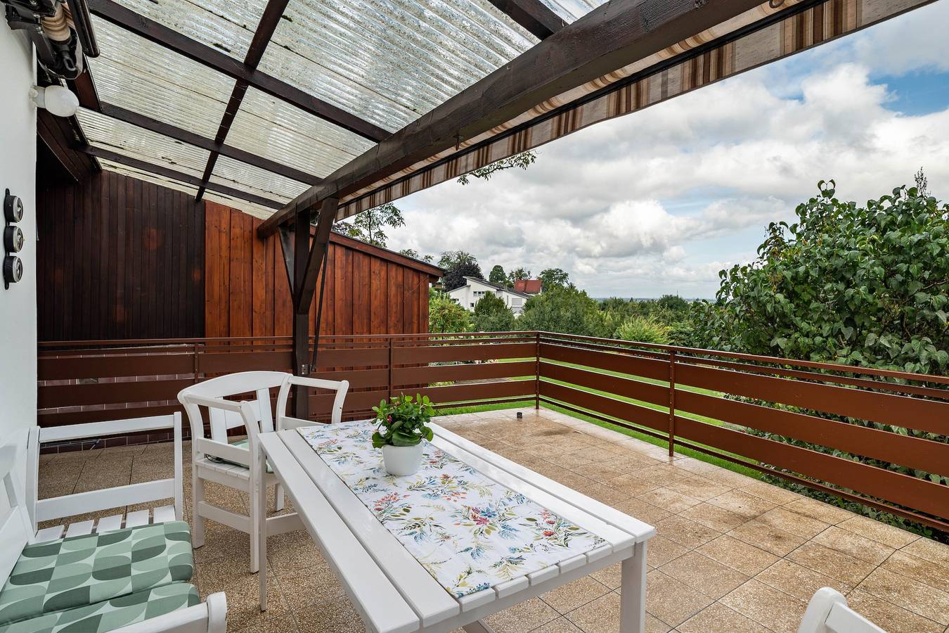 Apartamento entero, Apartamento 'Ferienhaus Albert' con terraza privada y Wi-Fi in Bühl, Selva Negra Central