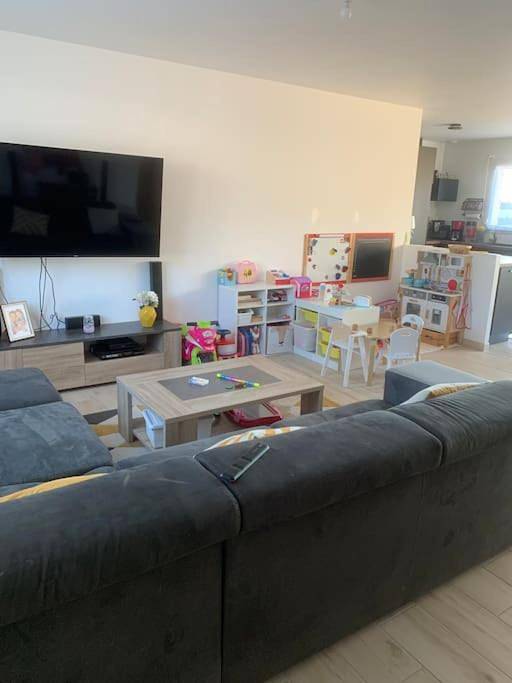 Location de vacances pour 6 personnes, avec terrasse et jardin à Laigné-en-Belin - 2