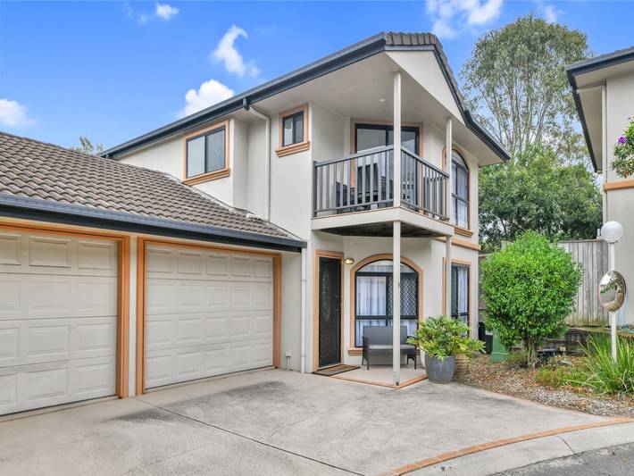 Holiday apartment for 5 people, with pool and garden, child-friendly in Brisbane