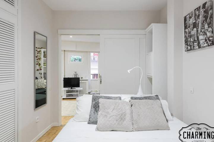 Appartement entier, Charming Mercado de San Miguel - Dans le centre de Madrid, Wifi gratuit, Balcon in Centro (Madrid), Madrid