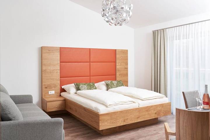 Ferienhaus für 2 Personen, mit Terrasse und Garten sowie Ausblick in Krems an der Donau
