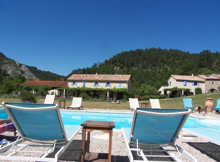 Casa Vacanze 'Soleil' con Vista Montagna e Wi-Fi in Beaumont-en-Diois, Die e dintorni