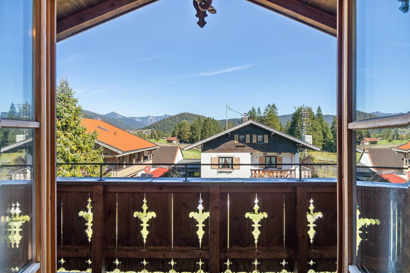 Ganze Wohnung, Apartment 'Herzogstand' mit Bergblick, Balkon und Wlan in Krün, Bayerische Alpen