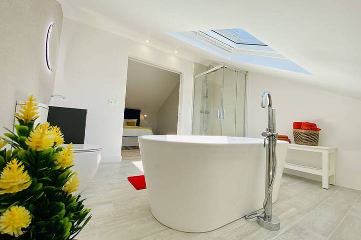 Apartamento de vacaciones para 3 personas, con jacuzzi y terraza - 1