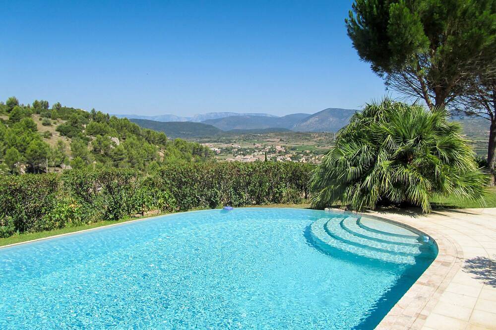 Villa con piscina privada y vistas impresionantes. in Cessenon-sur-Orb, Region de Béziers
