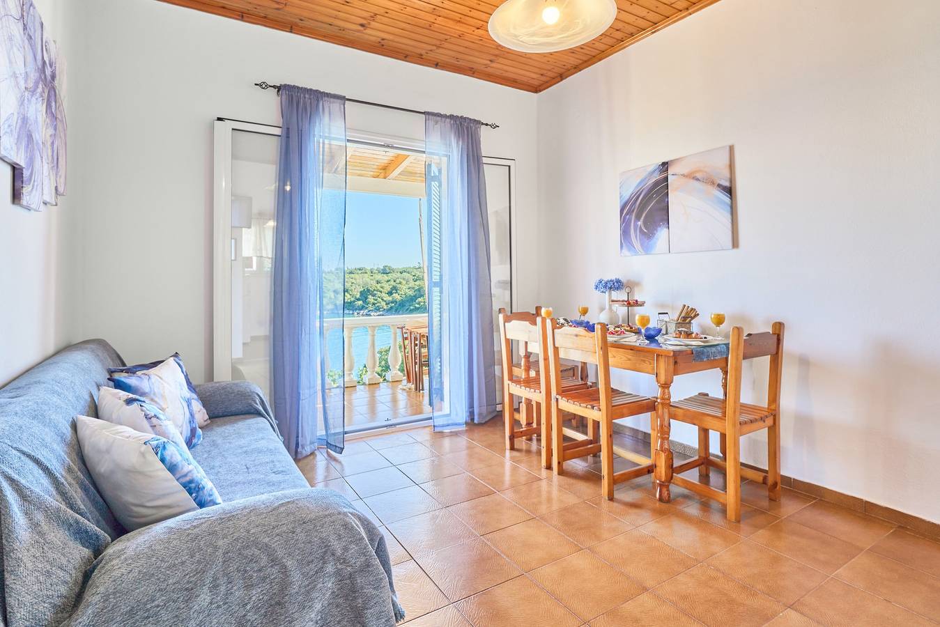 Studio entier, Studio 'Dolphin Villa 1' avec vue sur mer, Wi-Fi et climatisation in Paxos