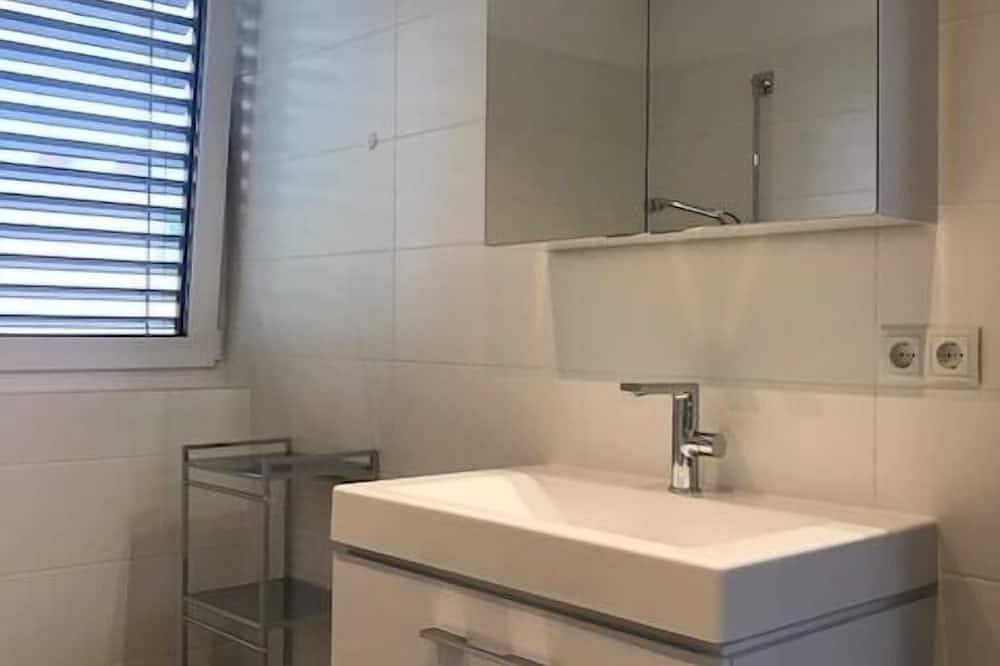 Entire apartment, Vacation apartment/apartment for 4 guests with 78m² in Innsbruck (162979) in Innsbruck, Innsbruck Land