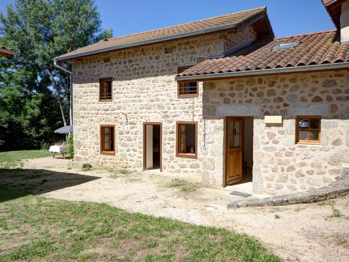 Gîte pour 4 personnes, avec Terrasse et Jardin