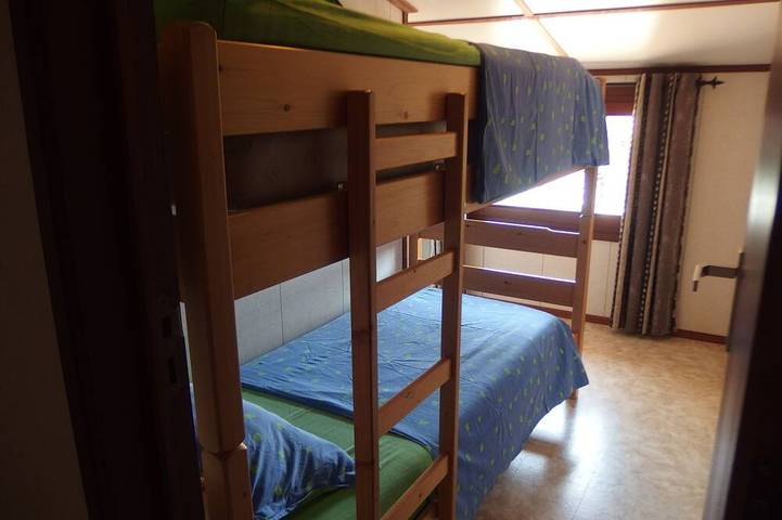 Last-minute, very comfortable, air-conditioned house in a complex with swimming pools, near the sea in Portiragnes Plage, Portiragnes