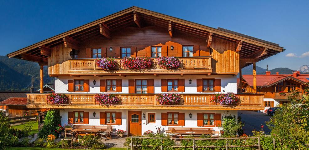 Pension für 3 Personen, mit Balkon und Terrasse sowie Garten in Reit im Winkl