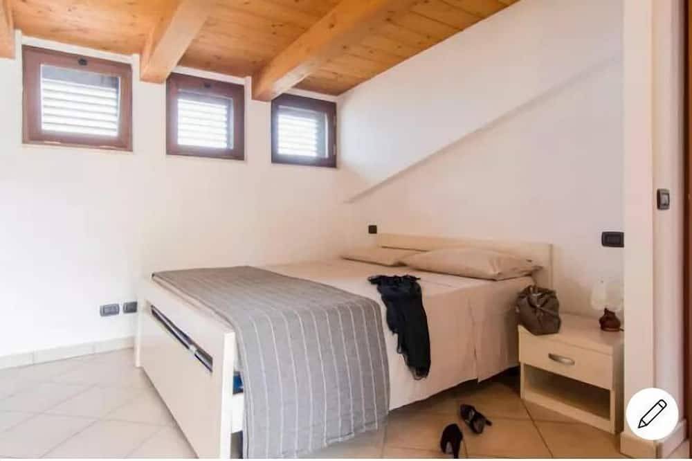 Apartamento entero, Rivera - Panoramic duplex with private parking space in Osimo, Provincia de Ancona