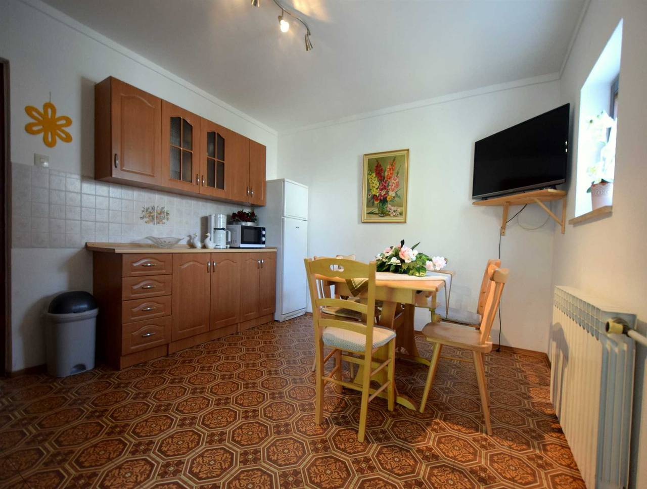 Ganze Wohnung, Apartment Skender mit Terrasse in Vantacici, Krk