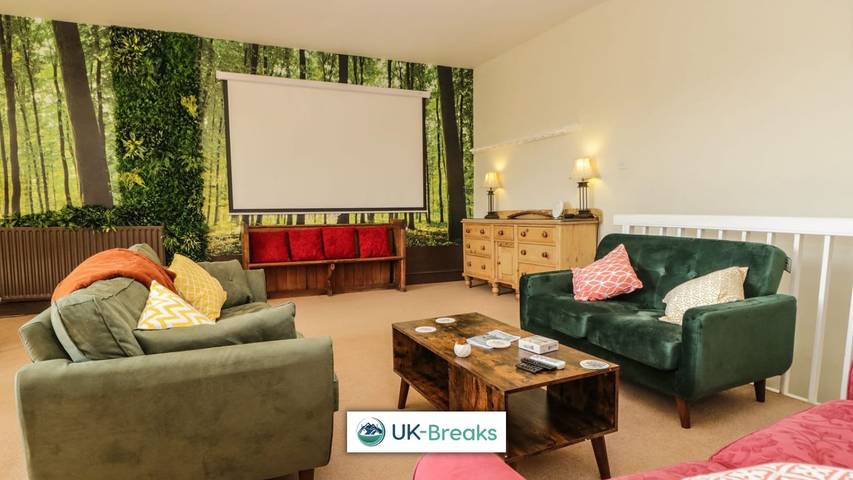 Vakantiehuis voor 16 personen, met tuin en whirlpool in Lake District