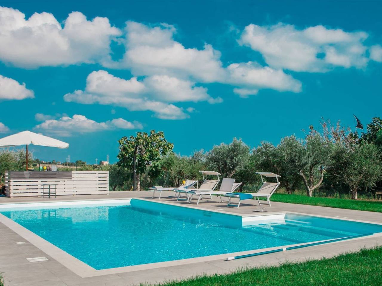 Villa mit privatem Pool in der Nähe der adriatischen Strände in Fermo Provinz