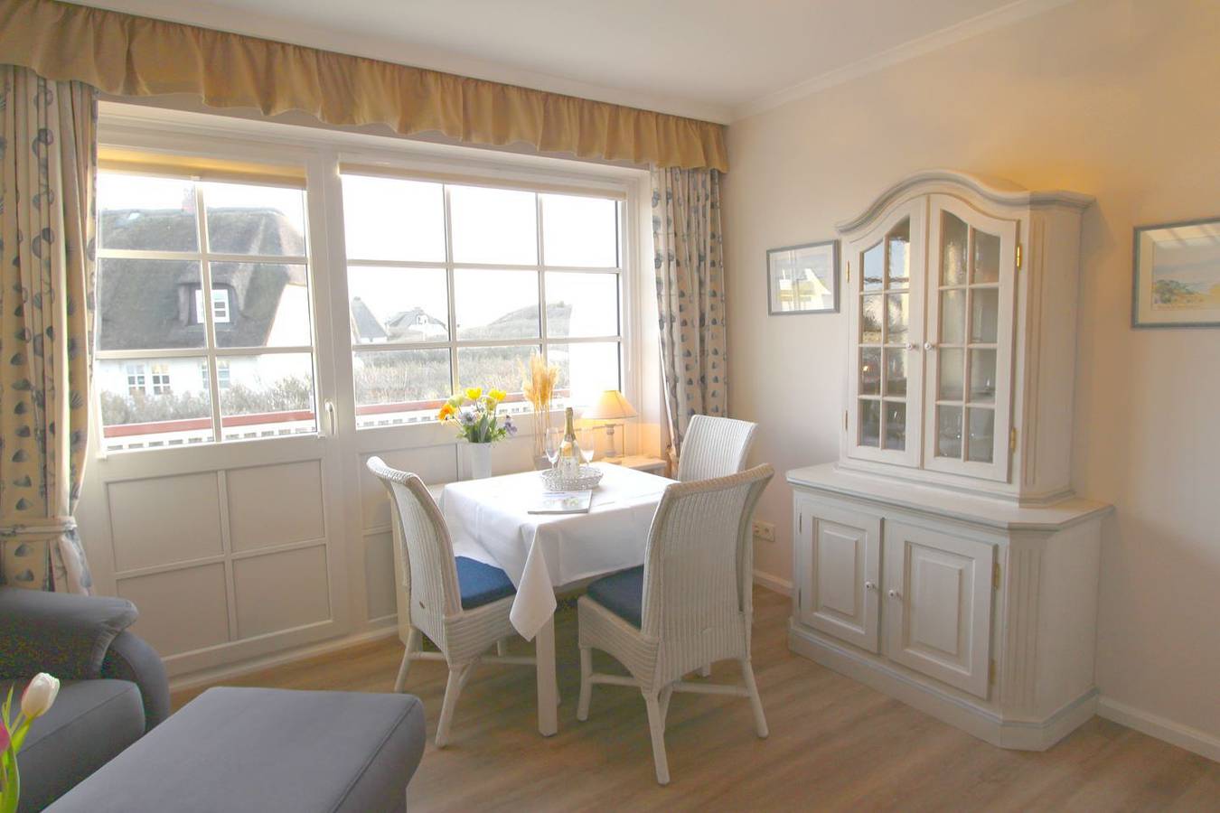 Ganze Wohnung, Liebevoll eingerichtete Ferienwohnung am Strand von Wenningstedt in Wenningstedt, Sylt