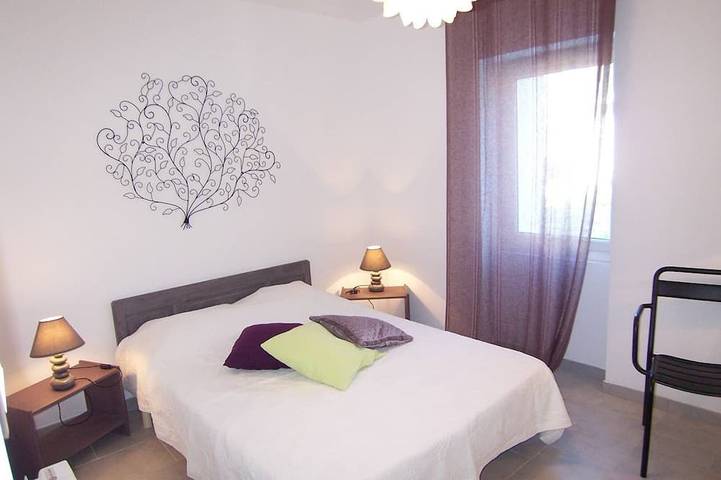 Gîte pour 4 personnes, avec terrasse à Solaro - 2