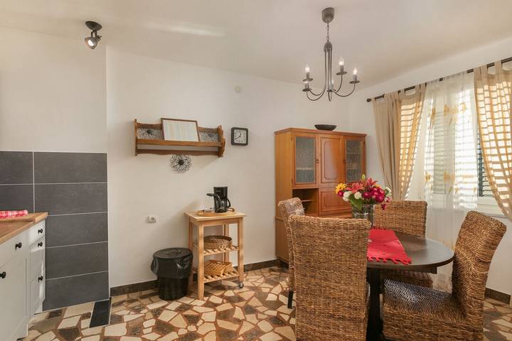 Ferienwohnung für 4 Personen, mit Terrasse in Split-Dalmatien - 4