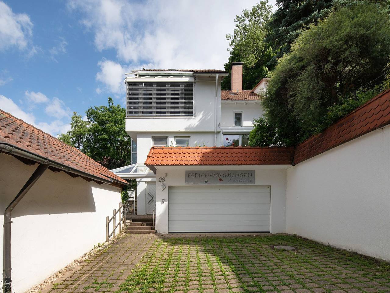 Ganze Ferienwohnung, Haus Am Sonnenhügel in Bad Urach, Albsteig Etappe 9