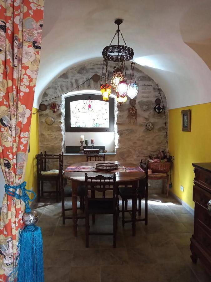 Location de vacances pour 8 personnes, avec jardin à Dolceacqua - 4