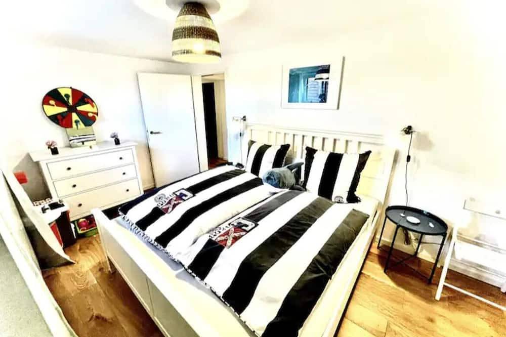Ganze Wohnung, 100m2 Fewo im Haus am See + Garten bei Potsdam in Caputh, Schwielowsee