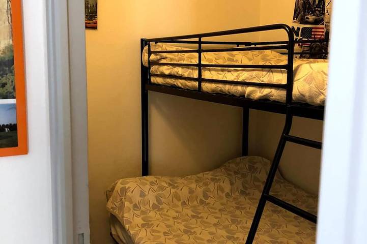 Gîte pour 5 personnes, avec terrasse et jardin à Pia - 4