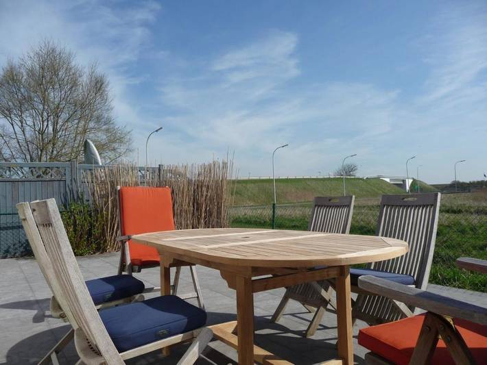 Ferienhaus für 6 Personen, mit Seeblick und Ausblick sowie Garten und Pool, mit Haustier in Flandern - 2