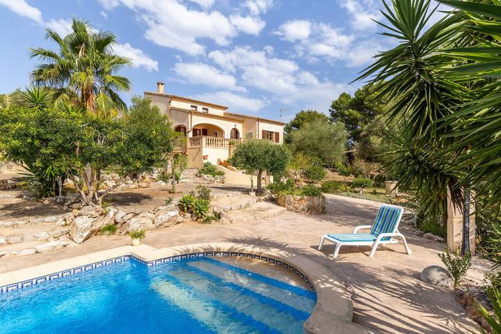 Finca mit Hund für 4 Personen, mit Garten in Artà
