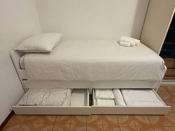 Appartamento intero, Andora Centro: Relax per 6 a due passi dal mare in Guardia di Finanza, Andora