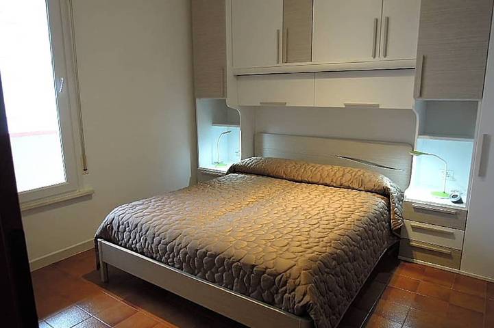 Gîte pour 7 personnes, avec balcon à Lido Adriano - 3