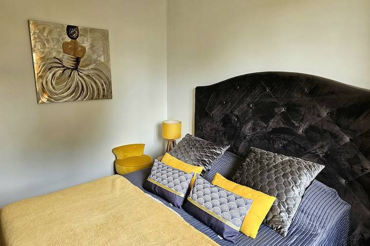 Location de vacances pour 8 personnes, avec terrasse ainsi que jardin et jacuzzi à Quinéville - 3