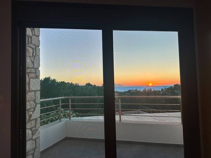 Ferienhaus für 4 Personen, mit Meerblick und Balkon sowie Garten in Lachania