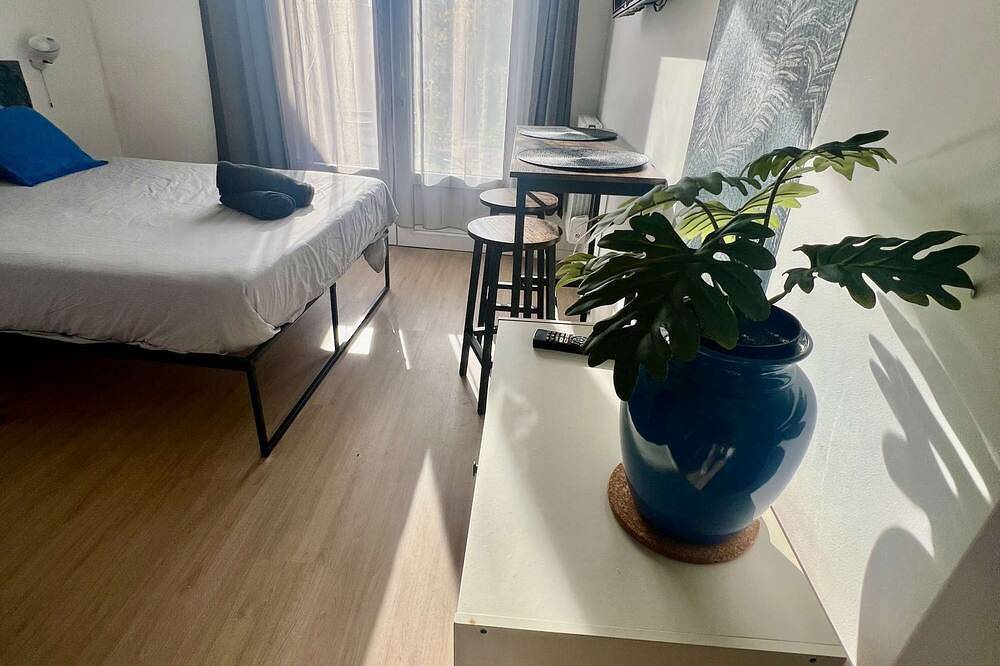 Entire apartment, 5-minute walk from Tgv station in Châtellerault, Vienne