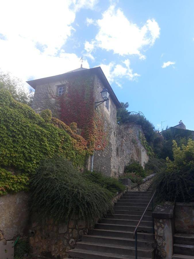 Le Voltaire in Airvault, Deux-Sèvres