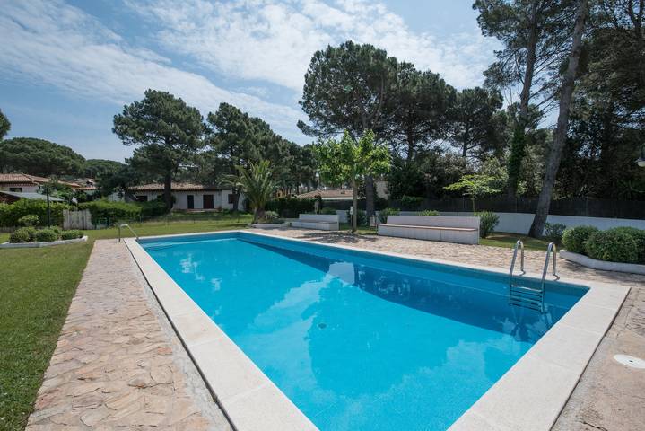 Chalet para 11 personas, con jardín en Baix Empordà - 3