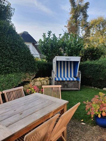 Ferienhaus für 6 Personen, mit Terrasse und Garten in Tinnum